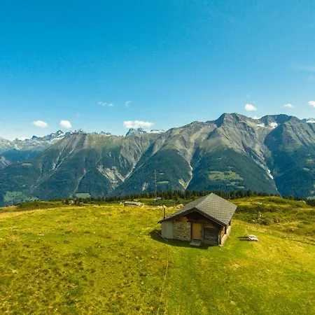 Chalet @2200m Chuestall Huttli Alpstuga *